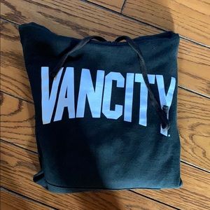 Van City checkered sweatshirt